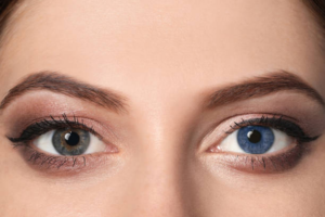 Three effective techniques to hide dark circles under your eyes